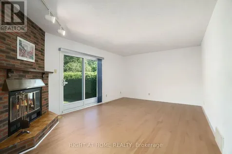 82 Nestow Drive Ottawa ON K2G 4L8
