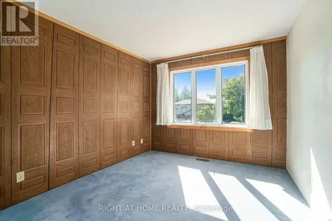 82 Nestow Drive Ottawa ON K2G 4L8
