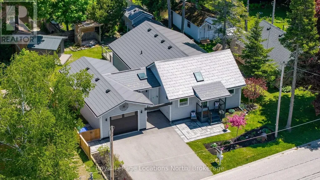 29 69th Street North Wasaga Beach ON L9Z 1T9