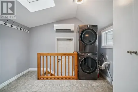 29 69th Street North Wasaga Beach ON L9Z 1T9