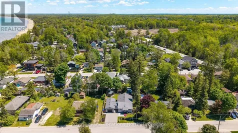 29 69th Street North Wasaga Beach ON L9Z 1T9