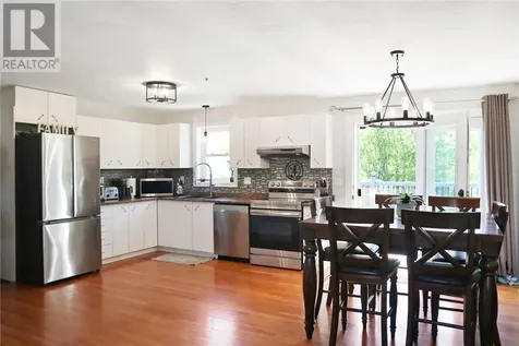 1541 Old Hwy 69 N Val Caron ON P3N 1M7