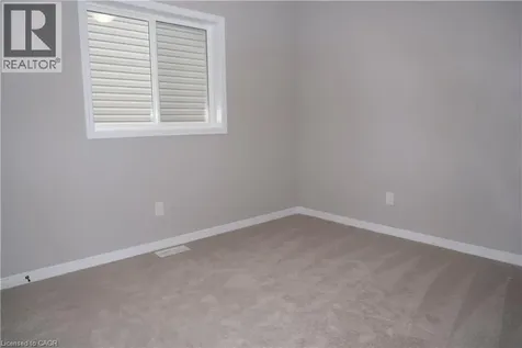 664 Blair Creek Drive Kitchener ON N2P 0E7