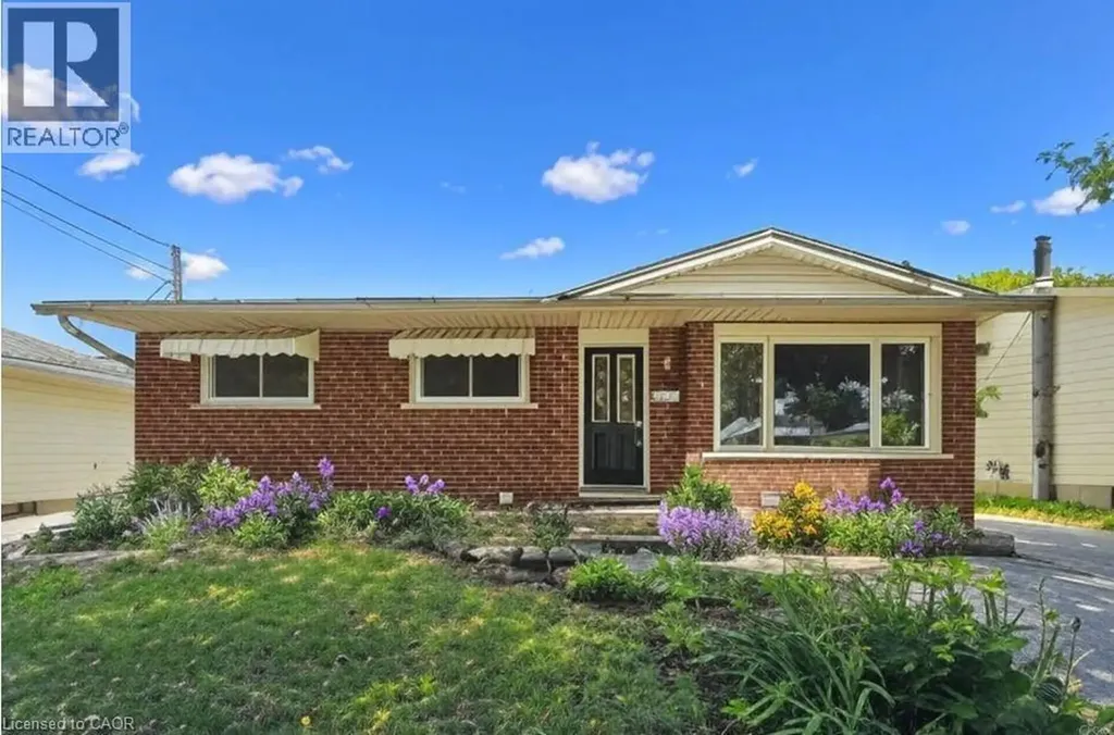 72 Ferndale Avenue Guelph ON N1E 1B5