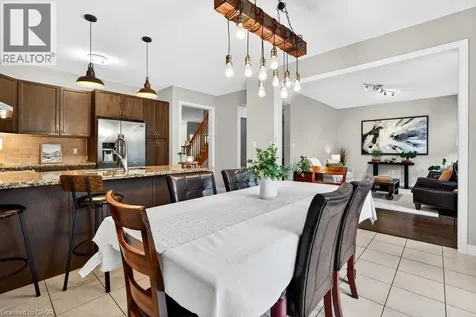 7 Summerwind Drive Hamilton ON L9B 0E5