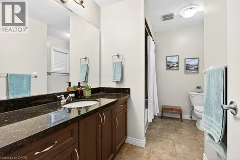 7 Summerwind Drive Hamilton ON L9B 0E5