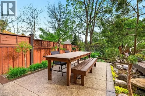 7 Summerwind Drive Hamilton ON L9B 0E5