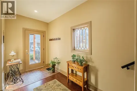 74 Lynnwood Avenue Simcoe ON N3Y 2V6