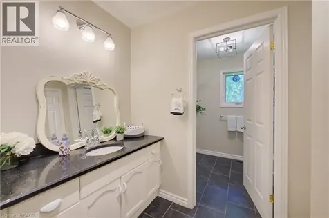 137 Wesley Crescent Waterloo ON N2J 4G8