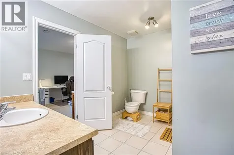 25 Ivybridge Drive Stoney Creek ON L8E 0A5