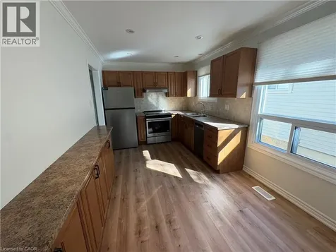 3455 Caplan Crescent Burlington ON L7N 2P9