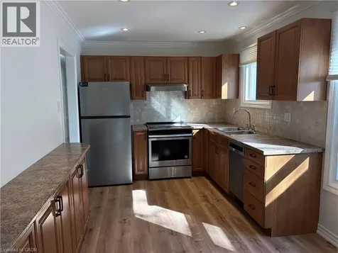 3455 Caplan Crescent Burlington ON L7N 2P9