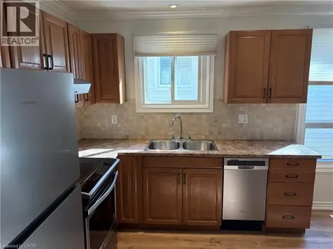 3455 Caplan Crescent Burlington ON L7N 2P9