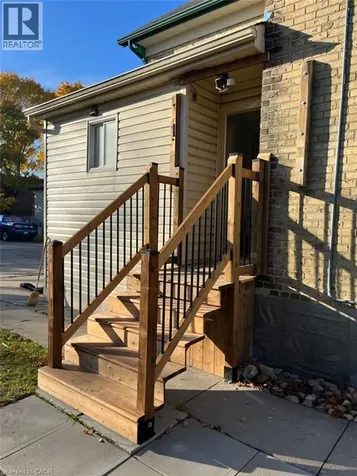 313 Wellington Street North Kitchener ON N2H 5K8
