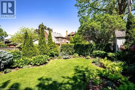 481 Dundurn Street South Hamilton ON L8P 4M2
