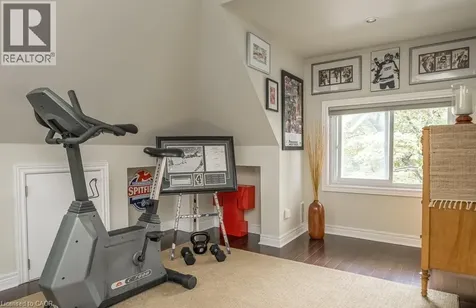481 Dundurn Street South Hamilton ON L8P 4M2