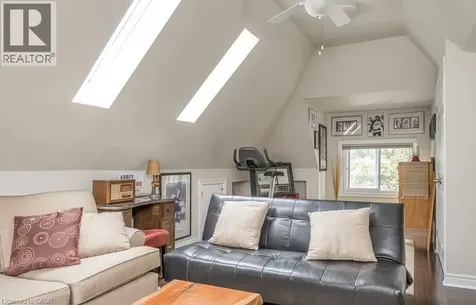 481 Dundurn Street South Hamilton ON L8P 4M2