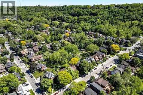 481 Dundurn Street South Hamilton ON L8P 4M2