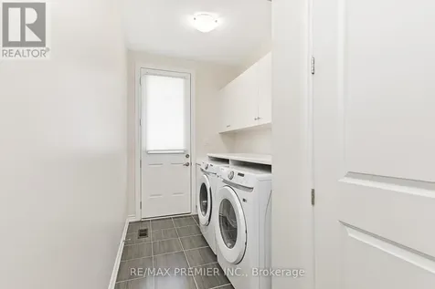 100 Stillwater Crescent Blue Mountains ON L9Y 4P5