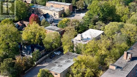 93 High Street London South (south A) ON N6C 4J8