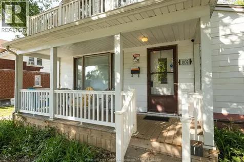 1032 Felix Avenue Windsor ON N9C 3L5