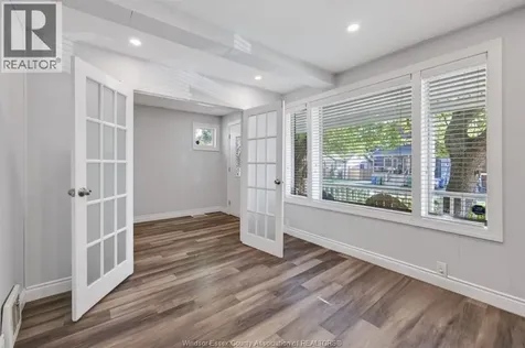 1032 Felix Avenue Windsor ON N9C 3L5