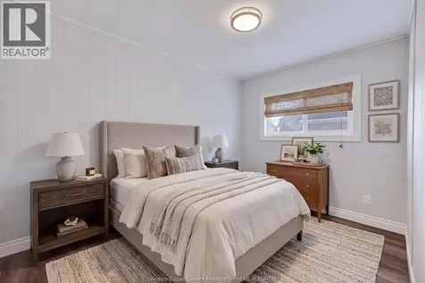 1032 Felix Avenue Windsor ON N9C 3L5