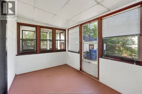 1032 Felix Avenue Windsor ON N9C 3L5