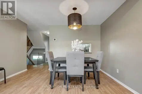 2113 Stonehenge Crescent Ottawa ON K1B 4N7