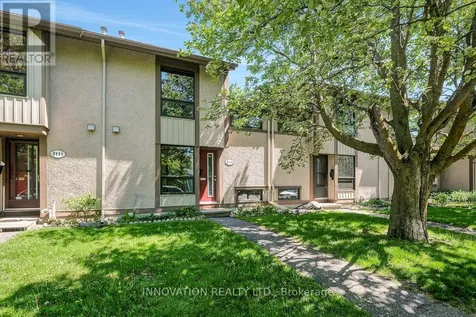 2113 Stonehenge Crescent Ottawa ON K1B 4N7