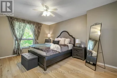 2113 Stonehenge Crescent Ottawa ON K1B 4N7