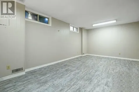 2113 Stonehenge Crescent Ottawa ON K1B 4N7