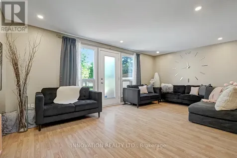2113 Stonehenge Crescent Ottawa ON K1B 4N7