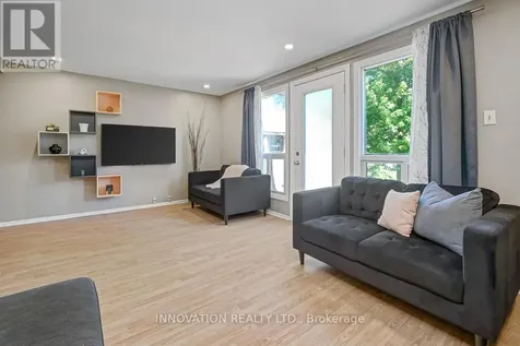 2113 Stonehenge Crescent Ottawa ON K1B 4N7
