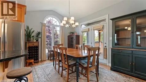2 Hunter Drive South Port Rowan ON N0E 1M0