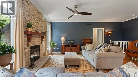 2 Hunter Drive South Port Rowan ON N0E 1M0