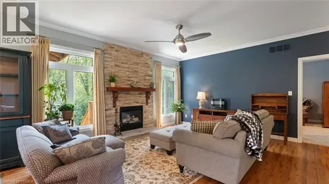 2 Hunter Drive South Port Rowan ON N0E 1M0