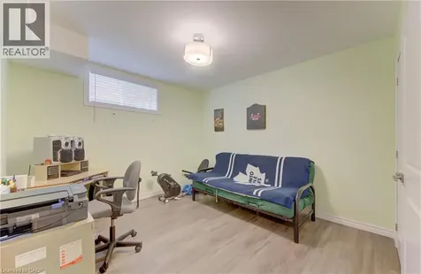 369 Zeller Drive Kitchener ON N2A 0A3
