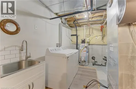 369 Zeller Drive Kitchener ON N2A 0A3