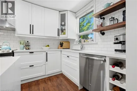 249 West 32nd Street Hamilton ON L9C 5H5