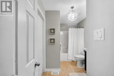 19 Michelle Drive Orillia ON L3V 0B3