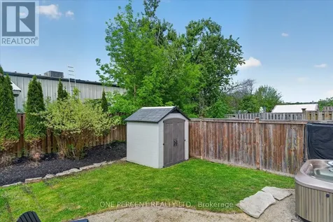19 Michelle Drive Orillia ON L3V 0B3