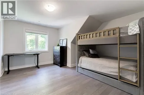 921 Scenic Drive Hamilton ON L9C 1H7