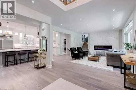 921 Scenic Drive Hamilton ON L9C 1H7
