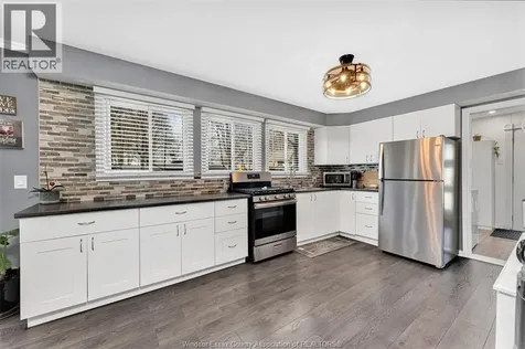 175 Claremont Lane Amherstburg ON N9V 2Y8