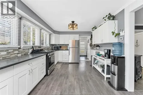 175 Claremont Lane Amherstburg ON N9V 2Y8