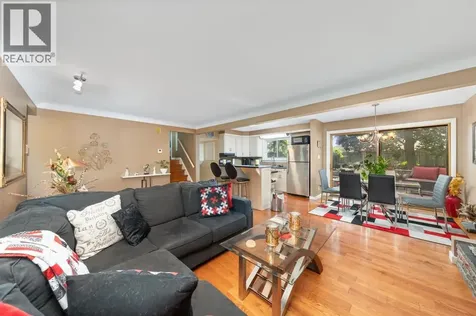 1220 Ridgewood Drive Sarnia ON N7V 3R1
