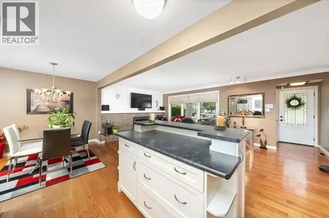1220 Ridgewood Drive Sarnia ON N7V 3R1
