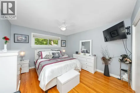 1220 Ridgewood Drive Sarnia ON N7V 3R1