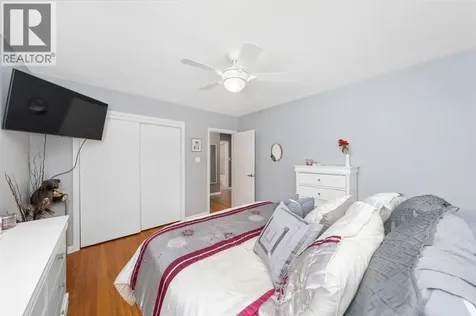 1220 Ridgewood Drive Sarnia ON N7V 3R1